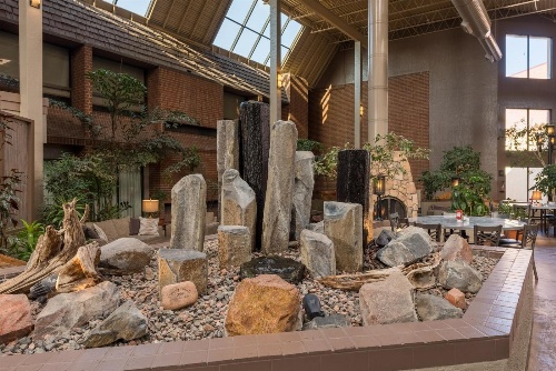 The Academy Hotel Colorado Springs image 3